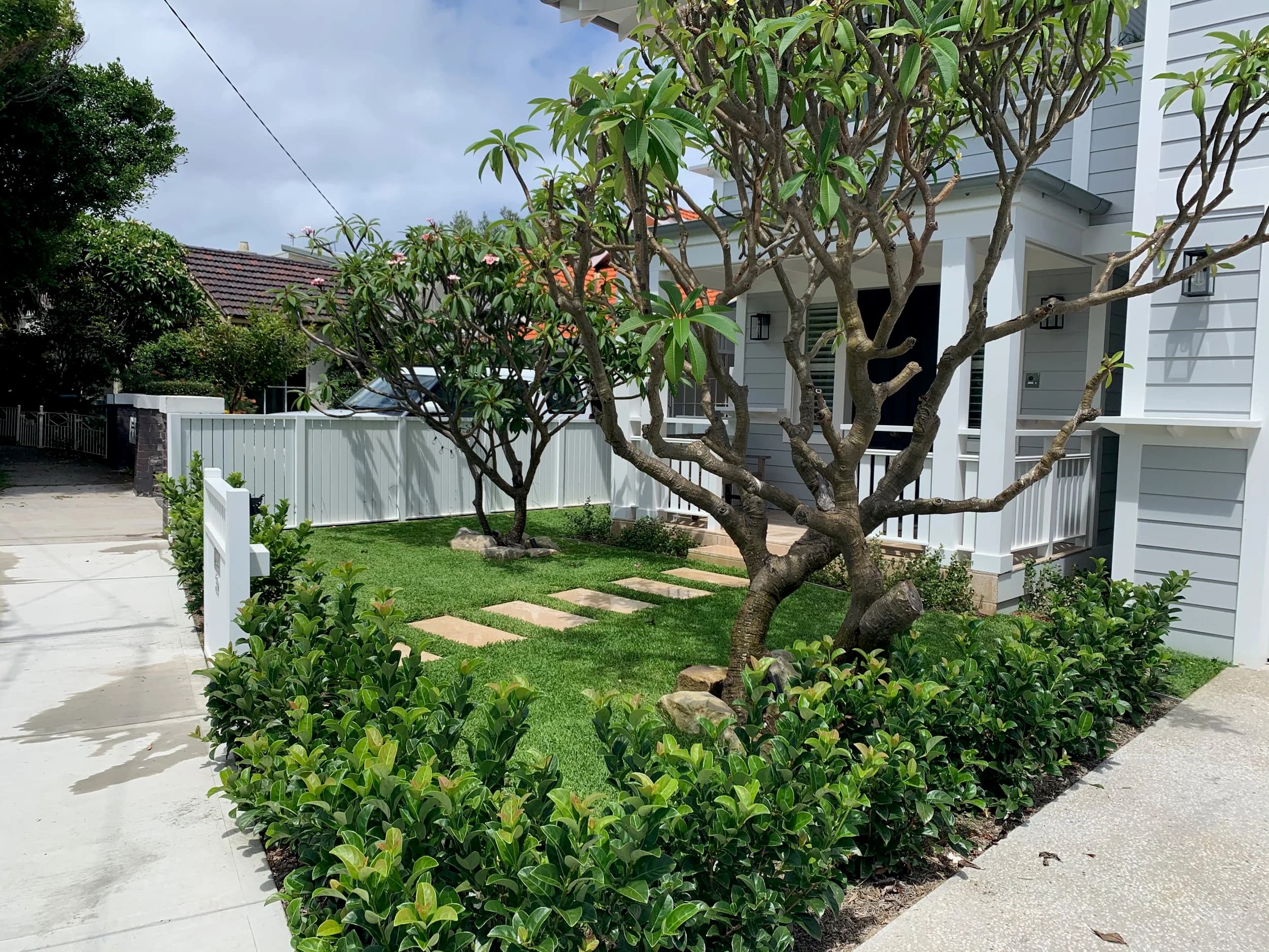 Garden beds, turf and soft landscaping by Legendary Landscapes Brisbane